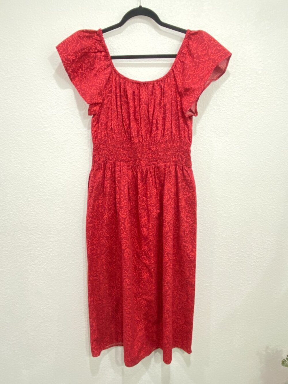 Universal Thread Smocked Flutter Sleeve Midi Dress Floral Red Medium - Picture 3 of 8